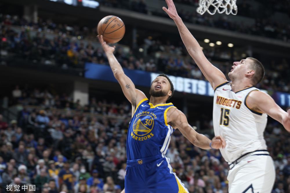 以在边线内 以在边线内