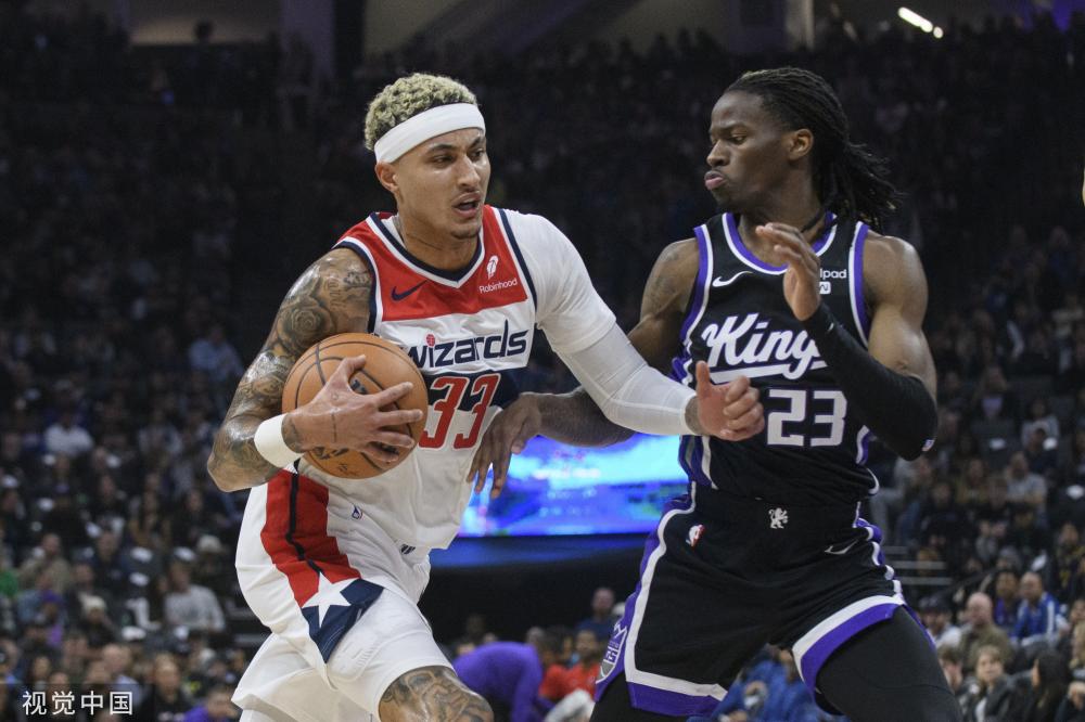 马尔卡宁与 马尔卡宁与